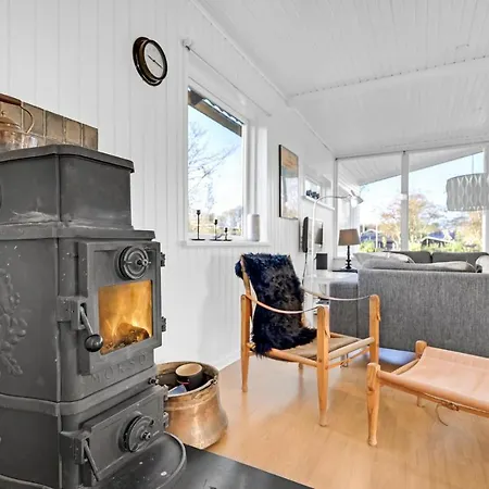 Stunning Home In Hornslet With Wifi Holiday home